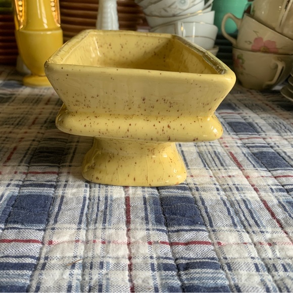 MCM Vintage Yellow Planter, Cottage Mod Tablescape Succulent - Picture 2 of 13